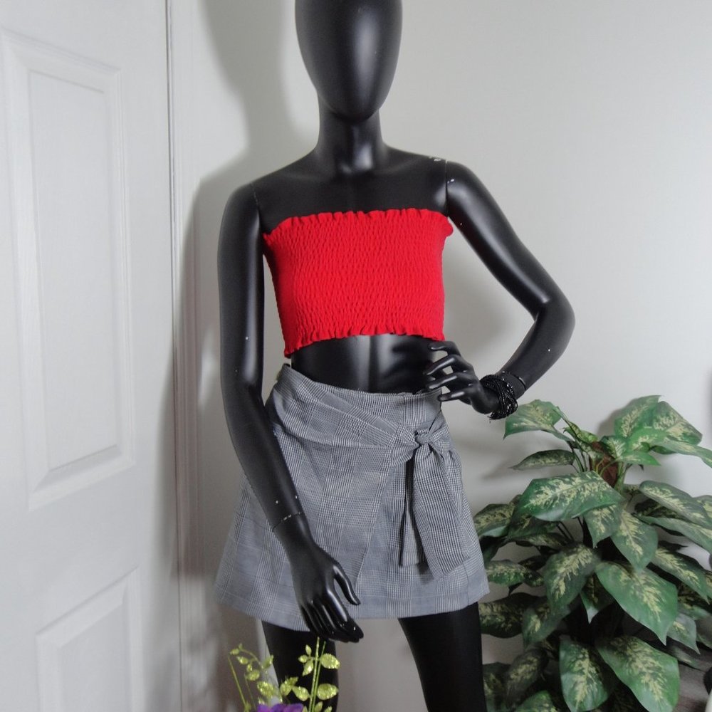 Skirt - Picture 2 of 2